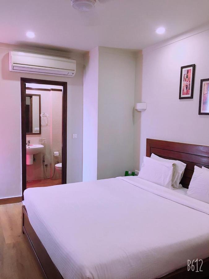 Hotel Dasaprakash 3*